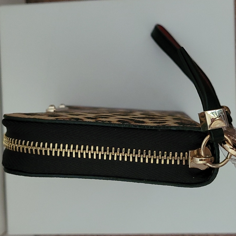 Stella & Dot Chelsea Tech Wallet - Picture 8 of 11